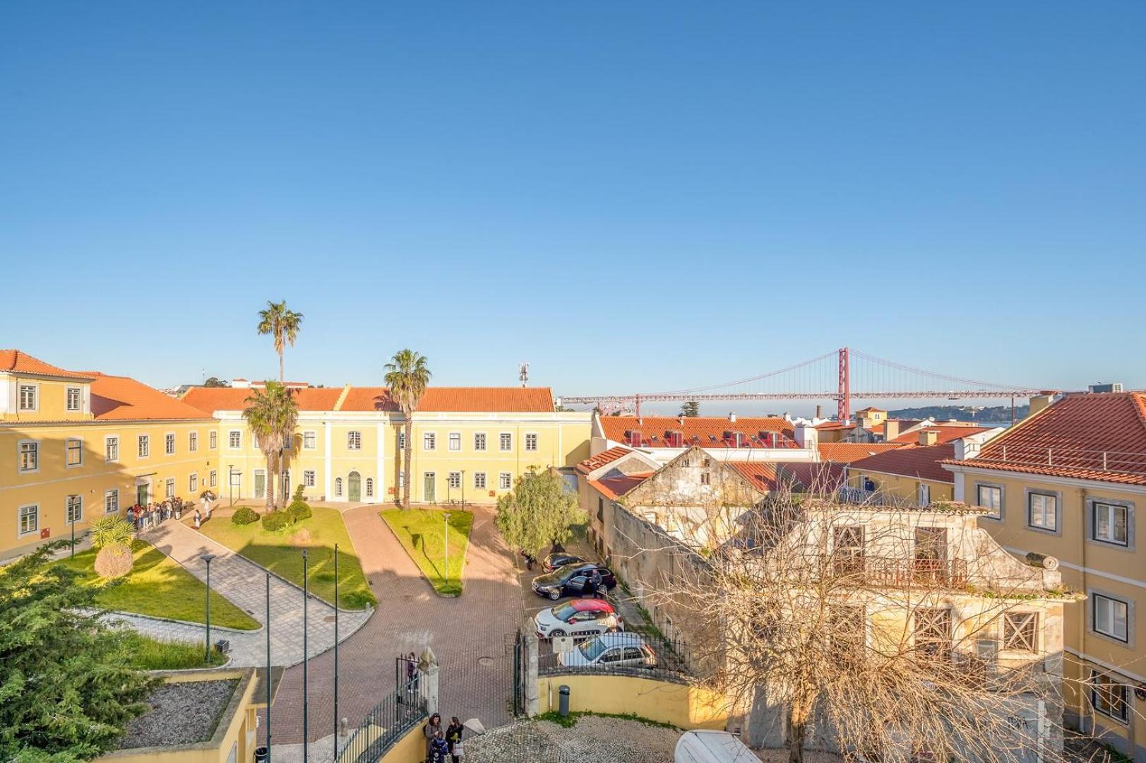 Guestready - Sunny Spacious In Belem Lisbon Exterior photo